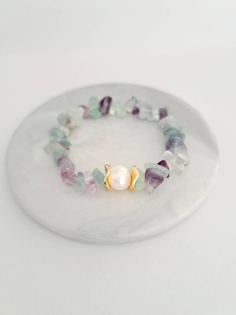 Armband Aus Fluorit Und Perlen Armband Aus Fluorit Und Perlen von CristinaArnoldJoyas