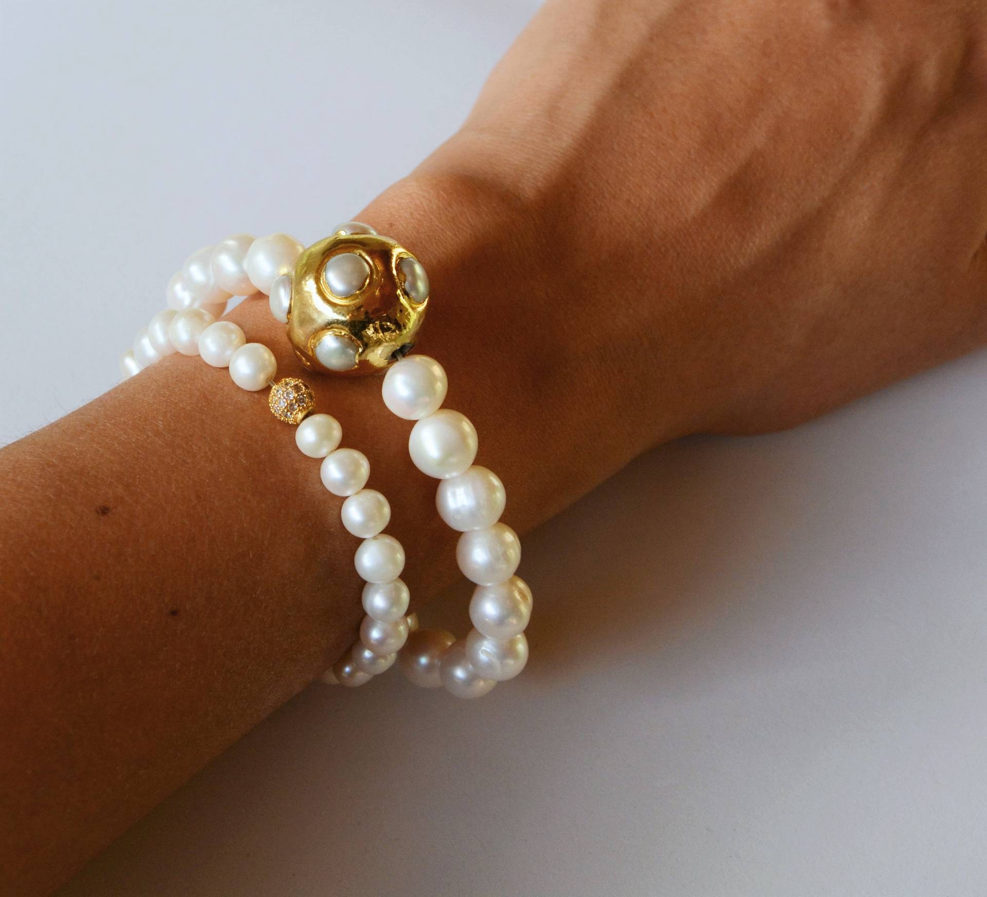 Perlenarmband Mit Großen Kugel von CristinaArnoldJoyas