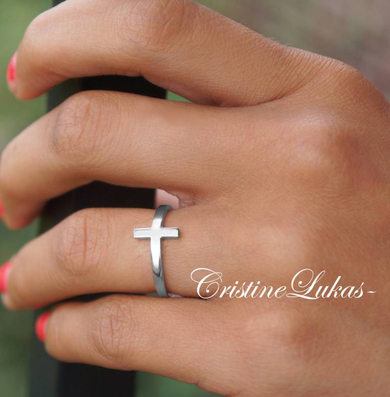 10K, 14K Oder 18K Solid Gold Seitlich Kreuz Ring in Gelb, Rose Weißgold Für Frau Mädchen, Inspiration Den Glauben, Zierliche Religiöse Geschenke von CristineLukas