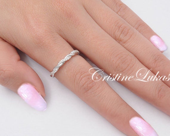 Geflochtener Infinity Ring Mit Cz Steinen in Sterling Silber, Gelb Oder Rose Gold, Stapelbar Verlobung Ehering, Braut Geschenk von CristineLukas