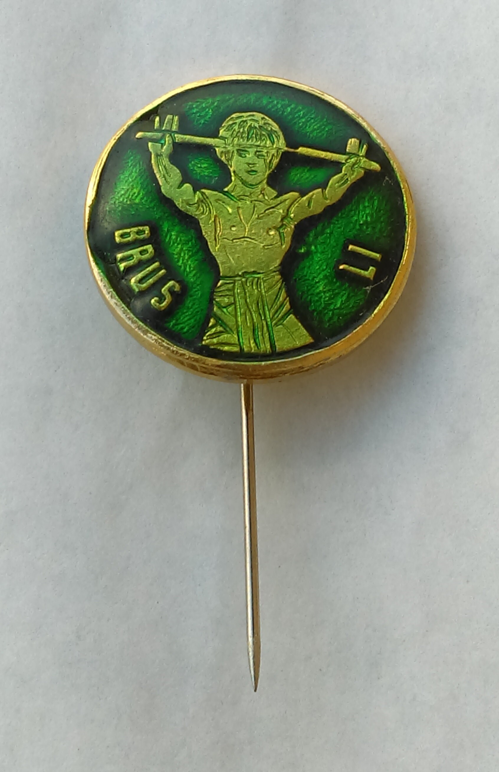 Brucre Lee - Filmstar, Schauspieler, Karate Kung-Fu/Vintage Anstecknadel Aus Jugoslawien Brucre Lee - Filmstar, Schauspieler, Karate Kung-Fu/Vintage Anstecknadel Aus Jugoslawien von Croata