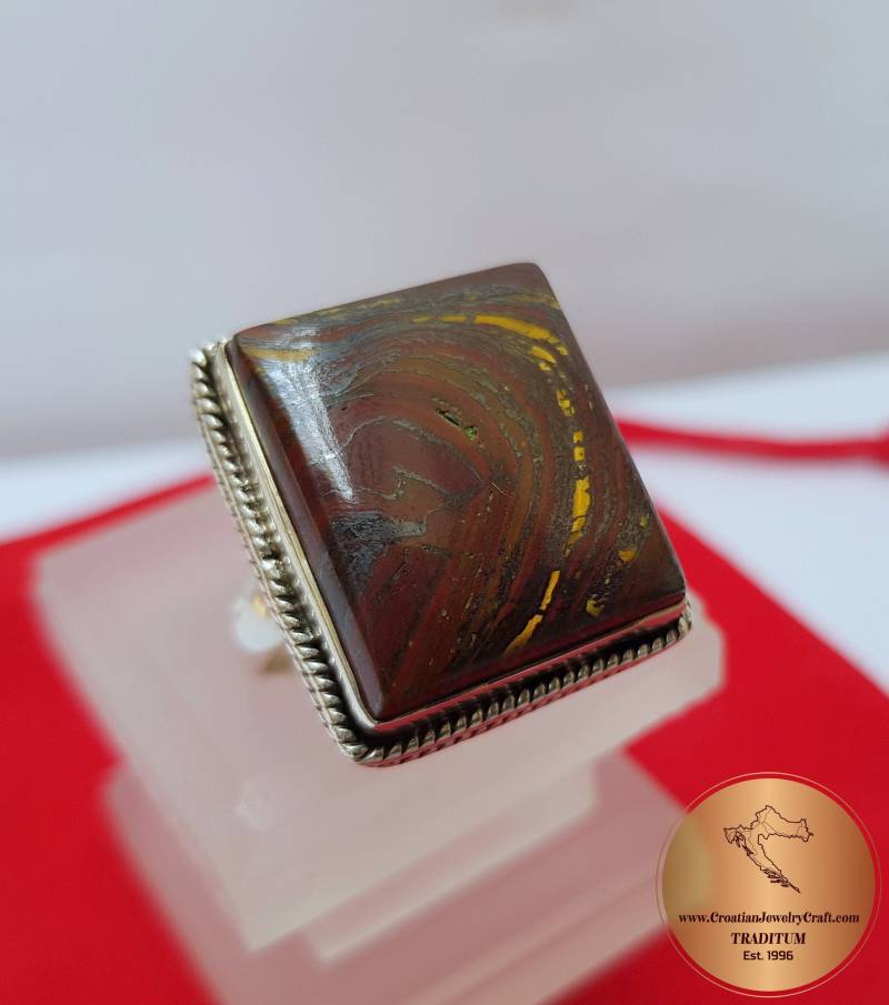 Schöner Handgefertigter Ring, Tigerauge Sterling Silber Natürlicher Edelstein Geburtsstein Frauen Schmuck von CroatianJewelryCraft