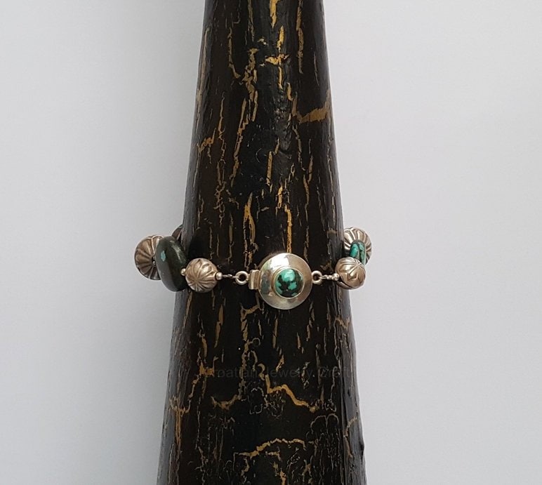 Chunky Turquoise Armband, Sterling Silber Armband W Handgemachte Verschlüsse, Edelstein Natürlicher Türkis Statement von CroatianJewelryCraft