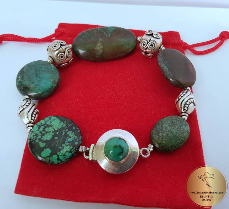 Chunky Turquoise Armband, Sterling Silber Armband W Handgemachte Verschlüsse, Edelstein Natürlicher Türkis Statement von CroatianJewelryCraft