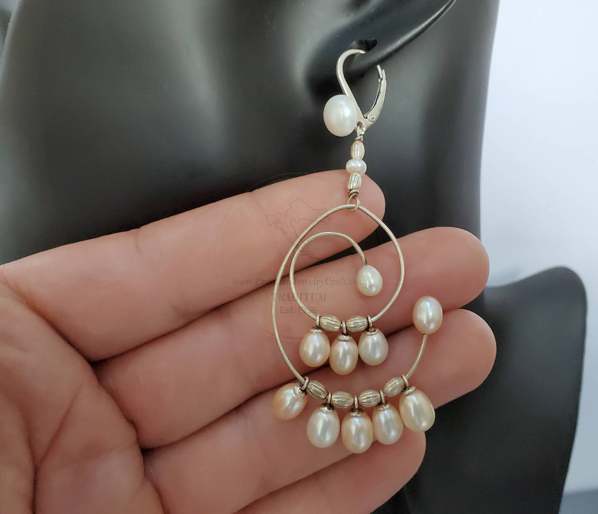 Multicolor Statement Perle Chandelier Ohrringe, Große Perlen Lange Sterling Silber Wirework Baumeln Braut Ohrringe Multicolor Statement Perle Chandelier Ohrringe, Große Perlen Lange Sterling Silber Wirework Baumeln Braut Ohrringe von CroatianJewelryShop