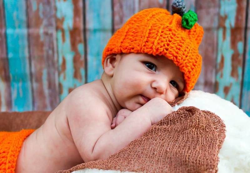 Gehäkelte Kürbis Mütze Und Windeldecke - Größe Newborn Gehäkelte Kürbis Mütze Und Windeldecke - Größe Newborn von CrochetCourtesan