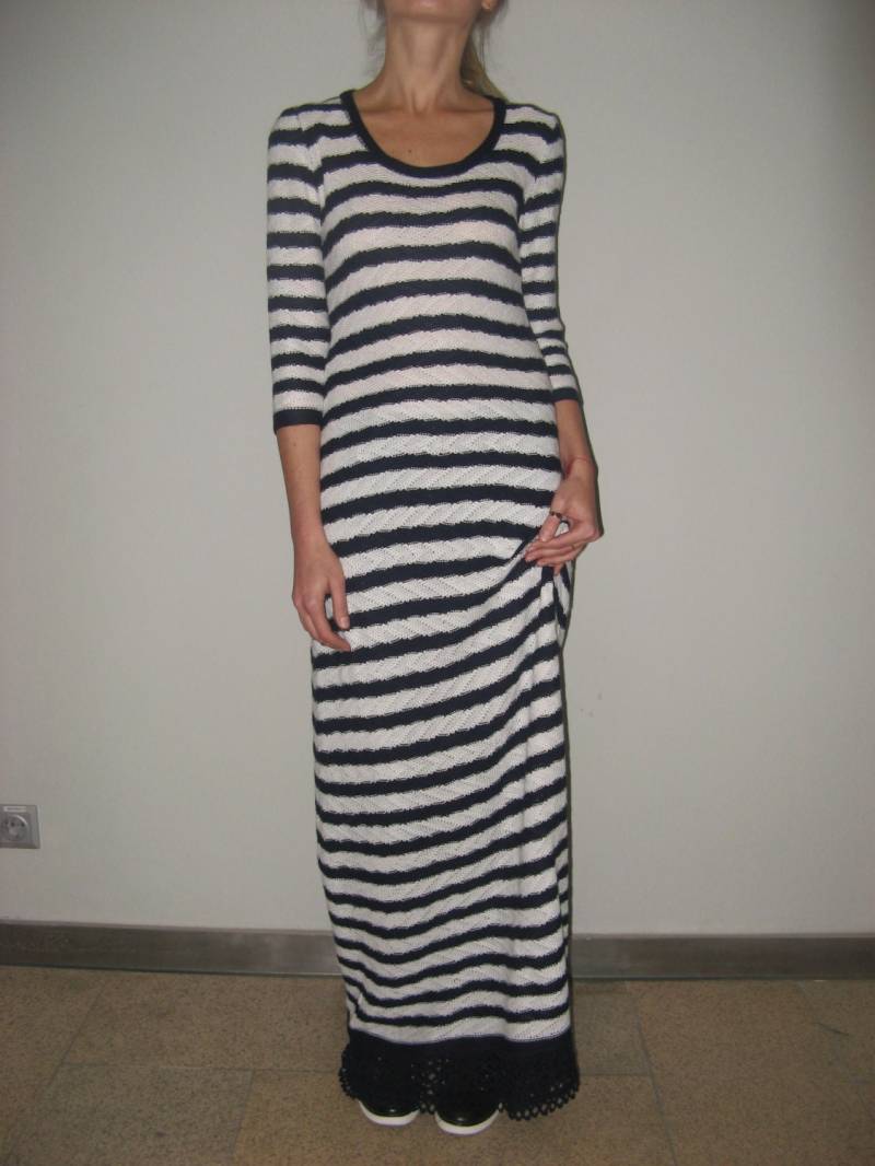 Enorme Gestrickte Kleid, Weiß-Schwarz Maxi Gestreiftkleid, Handgemachte Viskose Sommer Lange Lacy Kleid. Vintage Kleid von CrochetDressTalita