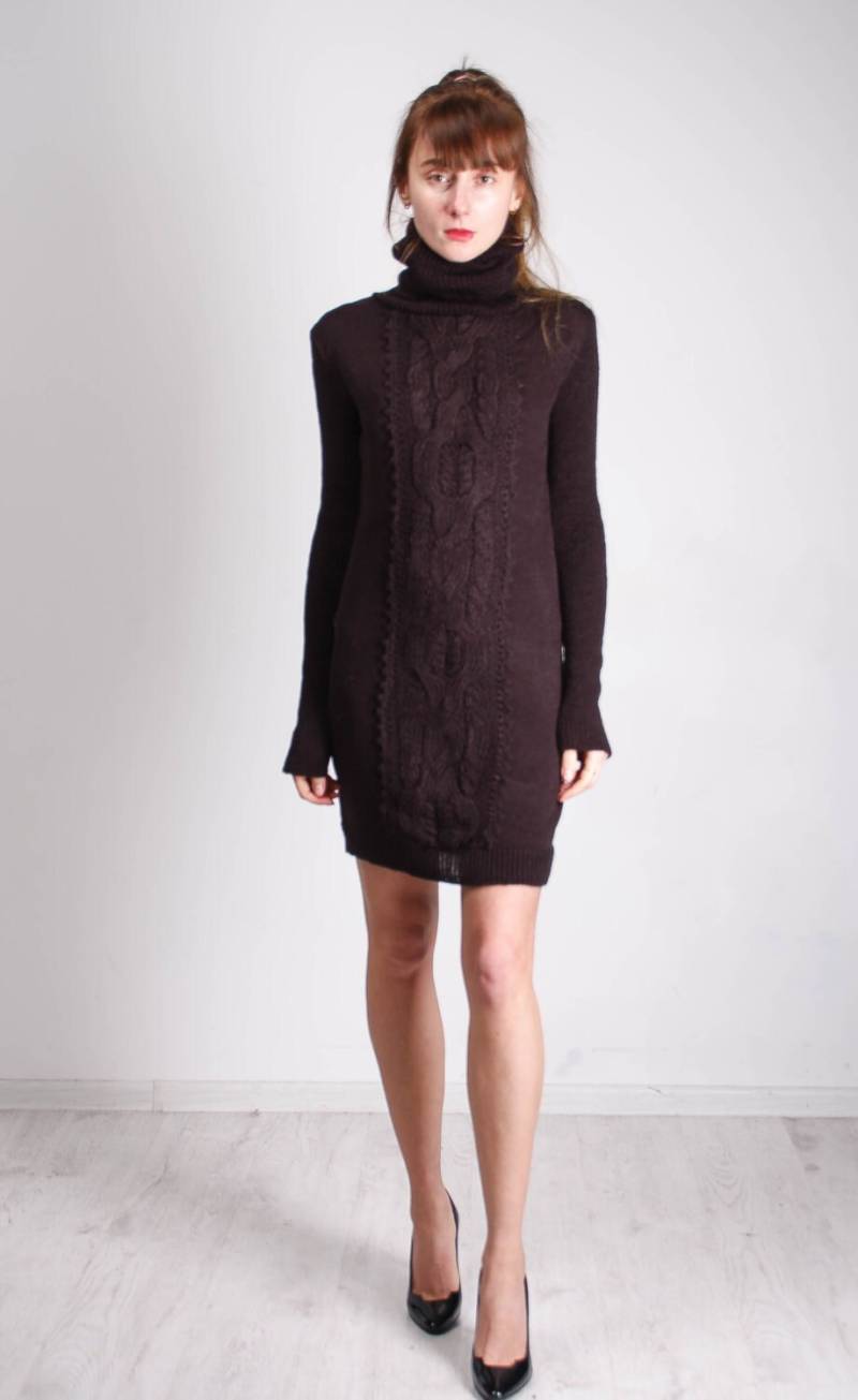 Schwarzes Kleid-Alpaka Cable Knit Schwarz Minikleid Winter Langarm-Kleid Übergröße Kleid Häkeln Sweatshirt Kleine Schwarze von CrochetDressTalita