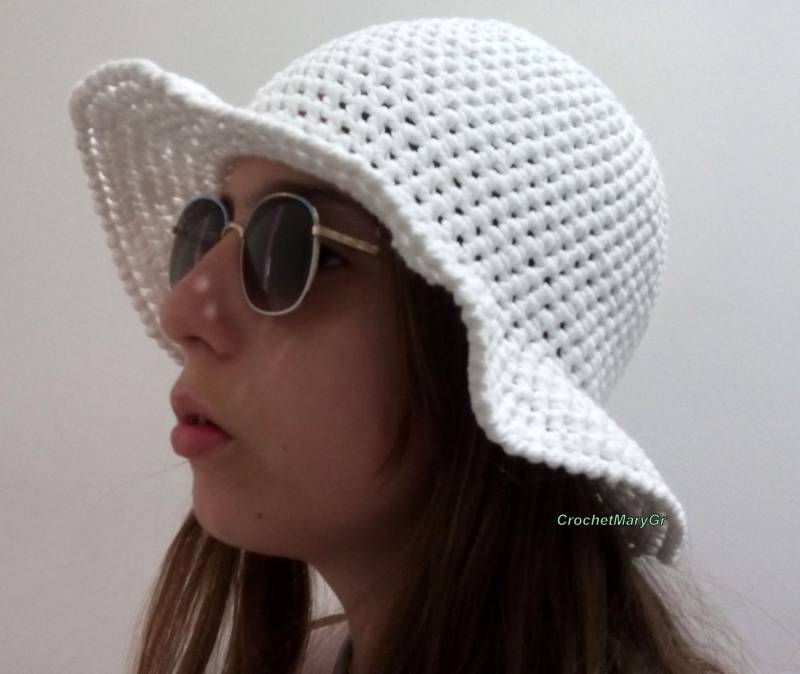Gehäkelter Sonnenhut Aus Baumwolle Breiter Rand Weißer Sommerhut von CrochetMaryGRKnits