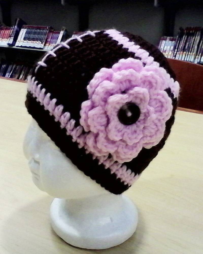 Gehäkelte Baby Mädchen Und Jungen Fußball Mütze von CrochetbyEssie