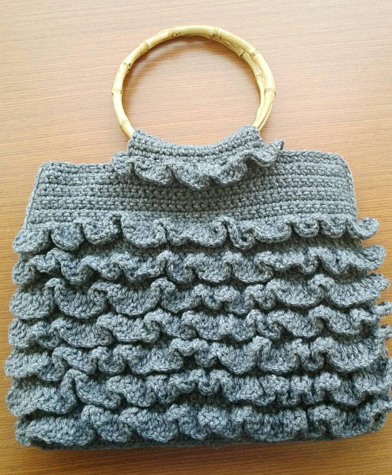 Gehäkelte Rüschen Geldbörse von CrochetbyEssie