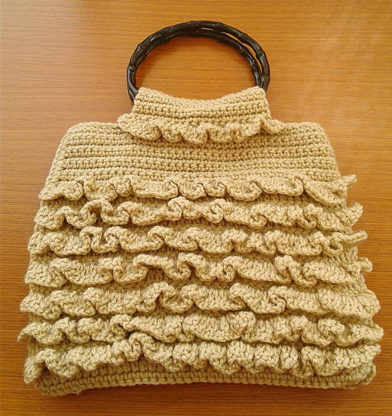 Gehäkelte Rüschen Geldbörse von CrochetbyEssie