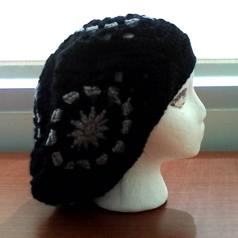 Gehäkelte Slouchy Beanie von CrochetbyEssie