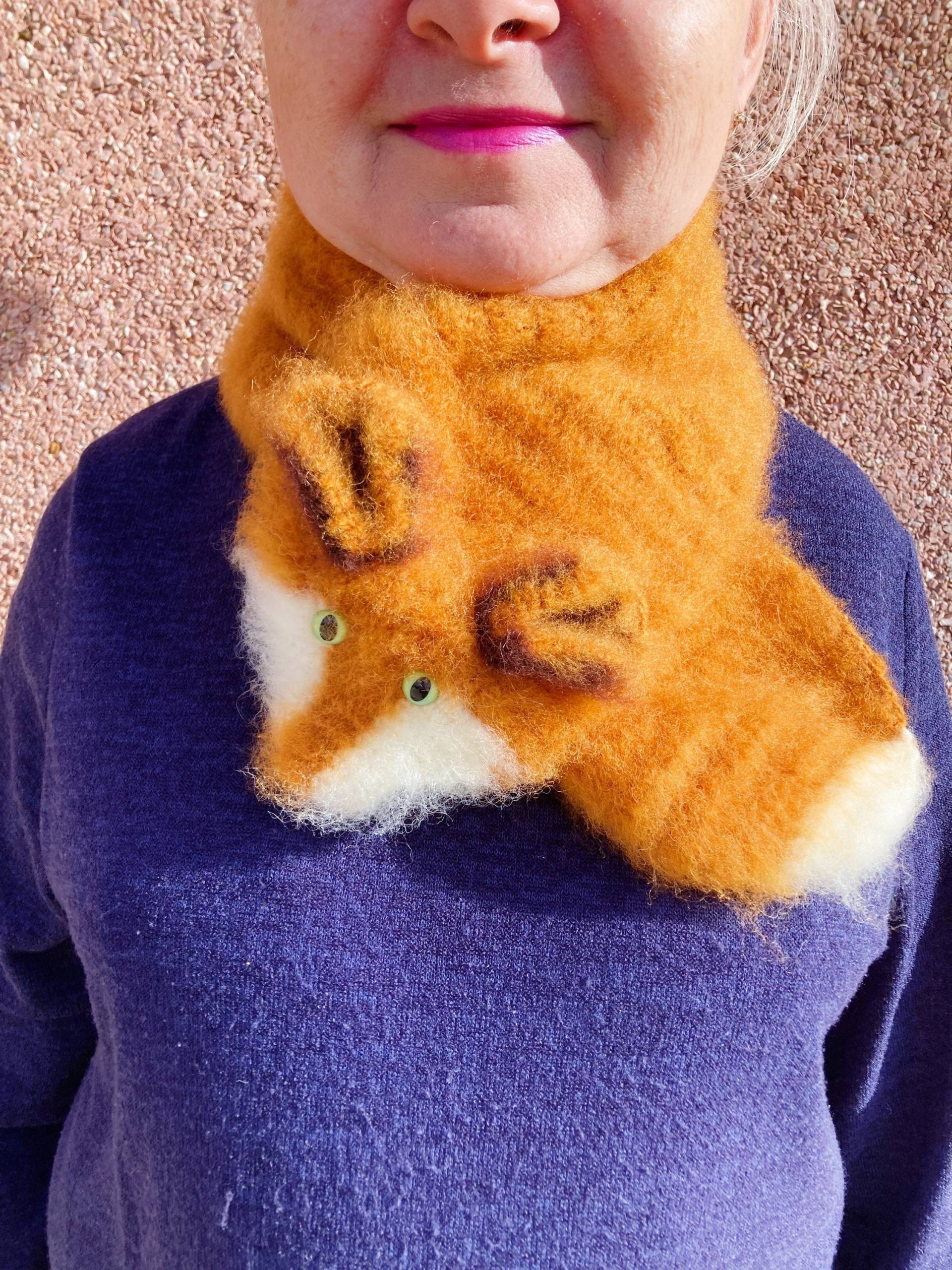 Gehäkelter Mohair Fuchs Schal Oranger Winter Schal, Tier Liebhaber Geschenk von CrochetingsShop