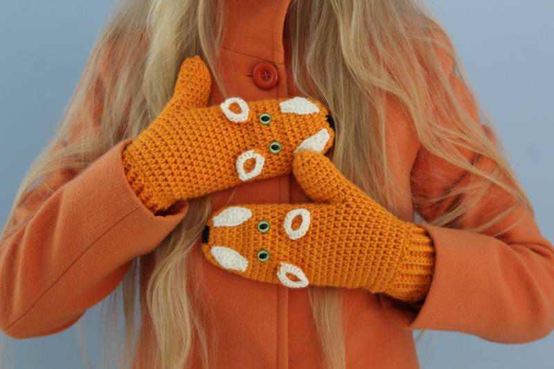 Handgestrickte Fuchs Handschuhe von CrochetingsShop