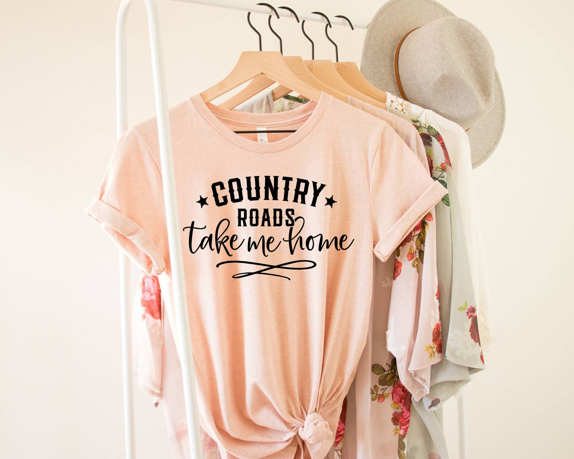 Country Roads Take Me Home Shirt - Bella Canvas Music American Cowboy Girl Geschenk von CrocoRockoTees