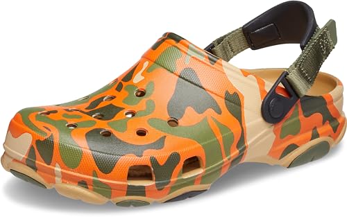 Crocs Classic, Herren-Sneaker, Tan Multi, 43/44 EU von Crocs