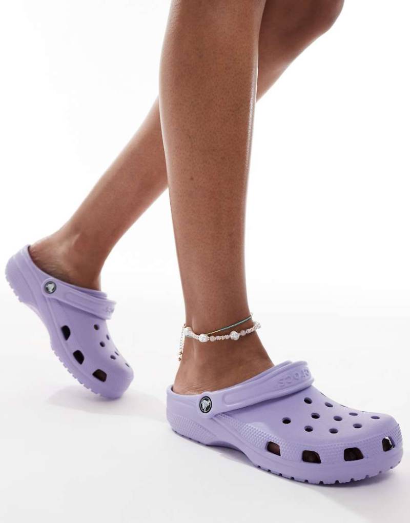 Crocs - Classic - Clogs in Mystic-Lila von Crocs