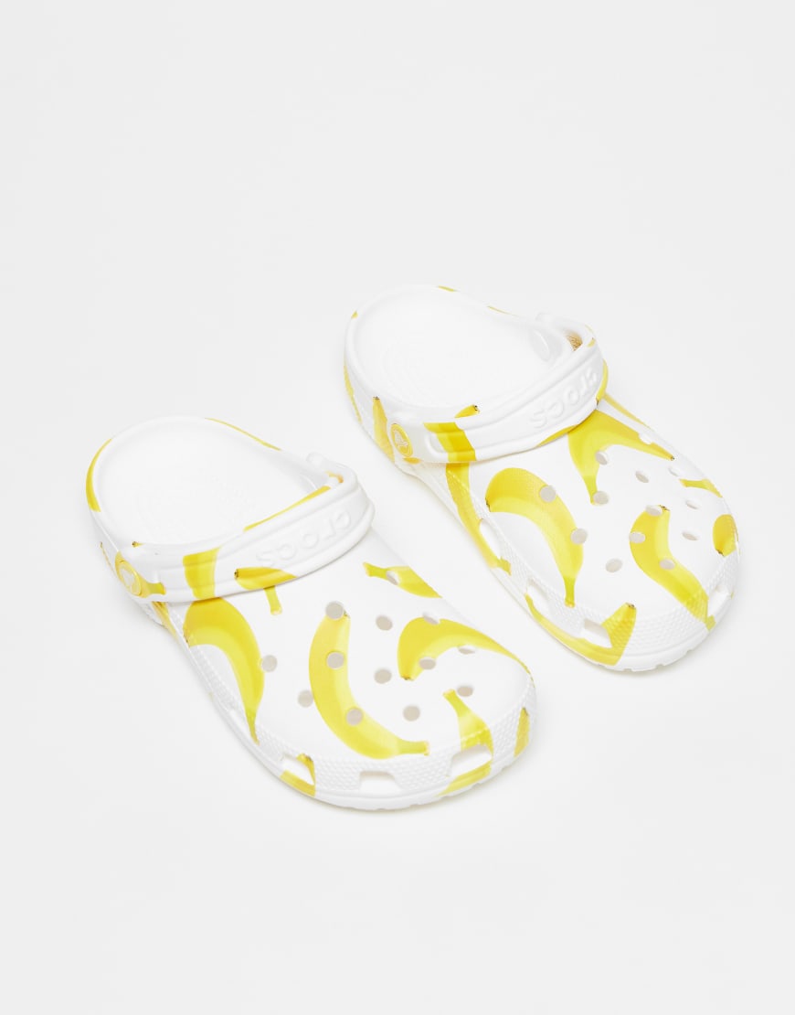 Crocs Classic - Fresh Fruits - Clogs mit Bananenprint-Bunt von Crocs