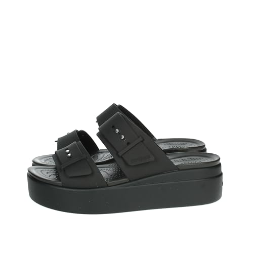 Crocs Damen Brooklyn Buckle Low Wedge Clog, Schwarz, 42/43 EU von Crocs