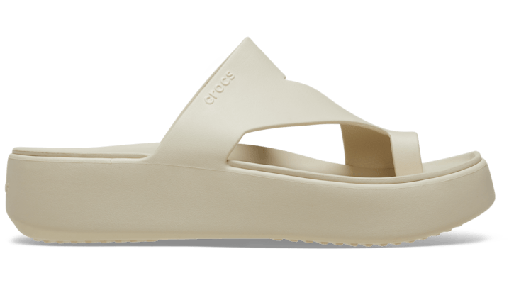 Crocs | Damen | Getaway Platform Toe Loop | Sandalen | neutrals | 42 von Crocs