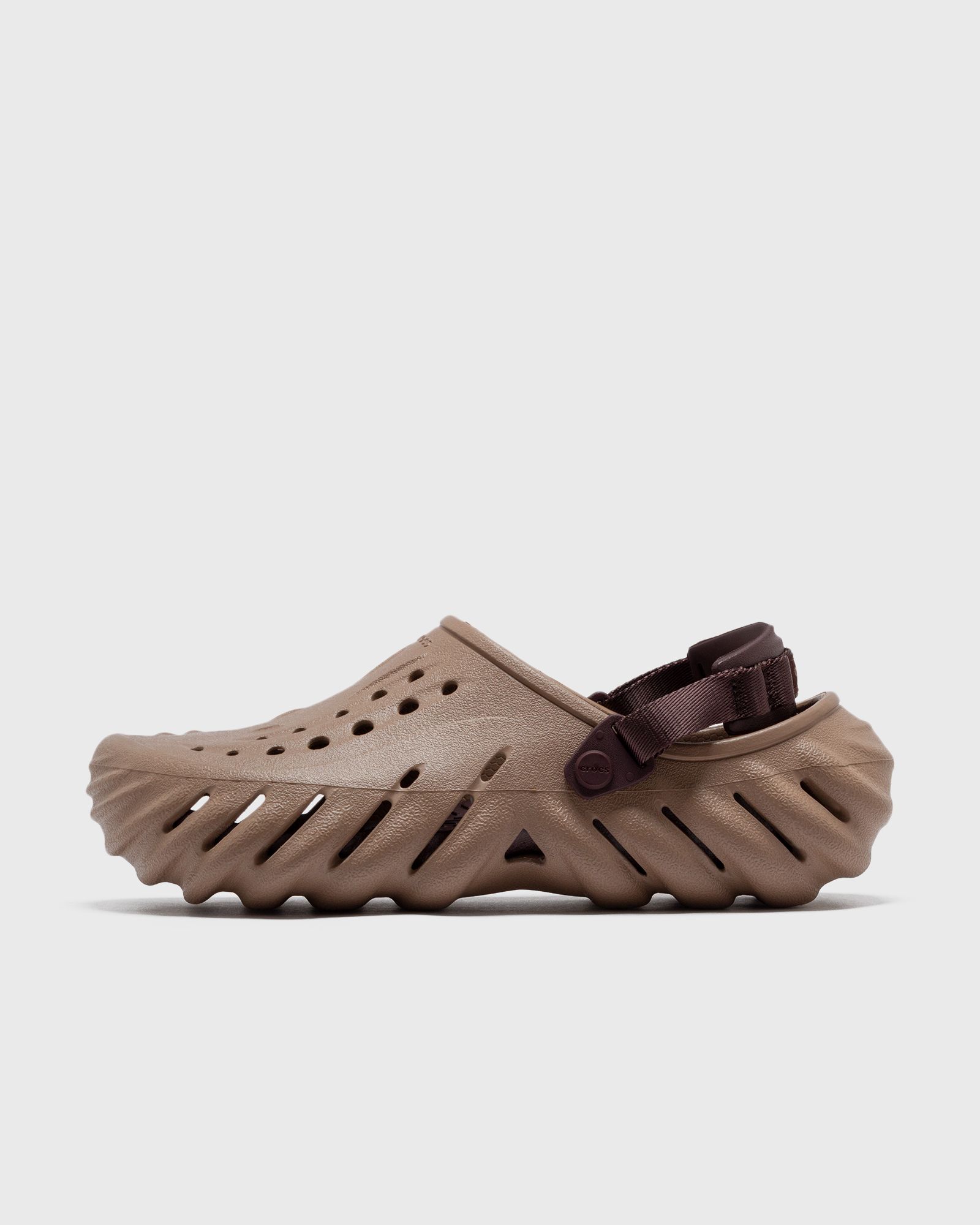 Crocs Echo Clog men Sandals & Slides brown in Größe:42-43 von Crocs