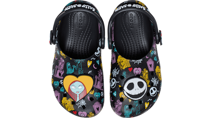 Crocs | Kinder | Toddlers Disney Tim Burtons The Nightmare Before Christmas Jack and Sally Classic  | Clogs |  | 25 von Crocs