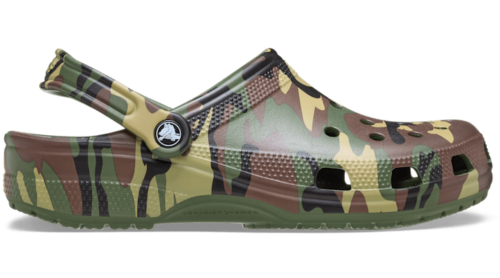 Crocs | Unisex | Classic Camouflage  | Clogs | Grün | 37 von Crocs