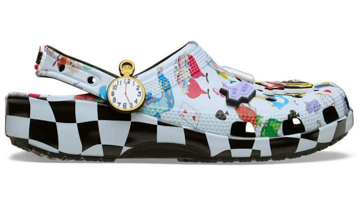 Crocs | Unisex | Disney Alice in Wonderland Print Classic | Clogs | patterned | 46 Crocs | Unisex | Disney Alice in Wonderland Print Classic | Clogs | patterned | 46 von Crocs