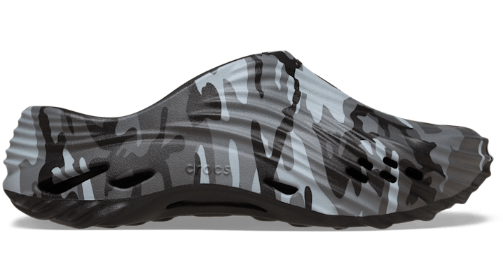 Crocs | Unisex | Echo Camo Wave | Clogs | Schwarz | 37 von Crocs