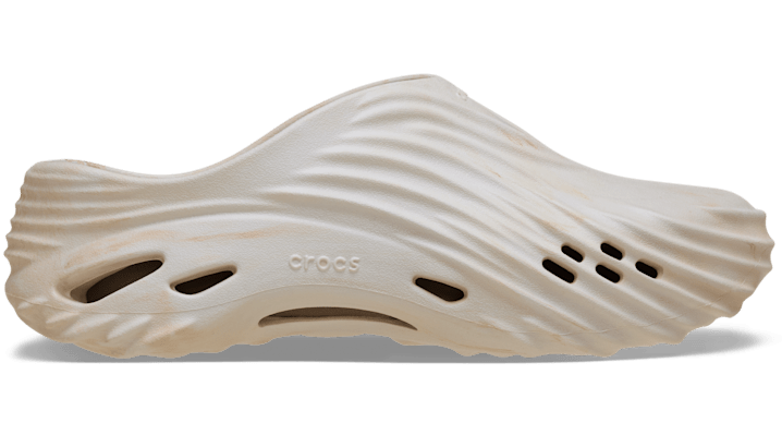 Crocs | Unisex | Echo Marbled Wave | Clogs | patterned,neutrals | 37 von Crocs