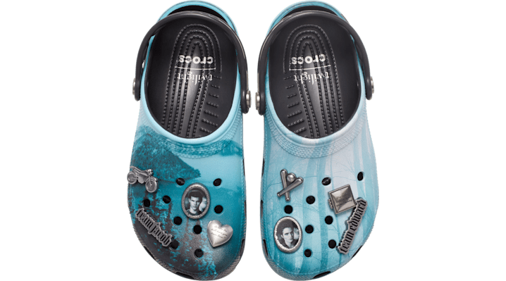 Crocs | Unisex | The Twilight Saga Classic  | Clogs | patterned | 45 von Crocs