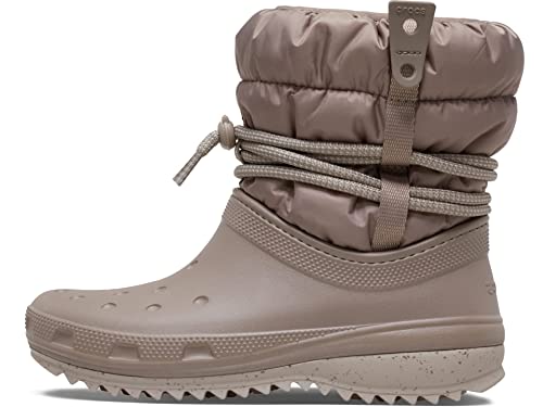 Crocs Women's Classic Neo Puff Luxe Boot 38-39 EU Mushroom von Crocs