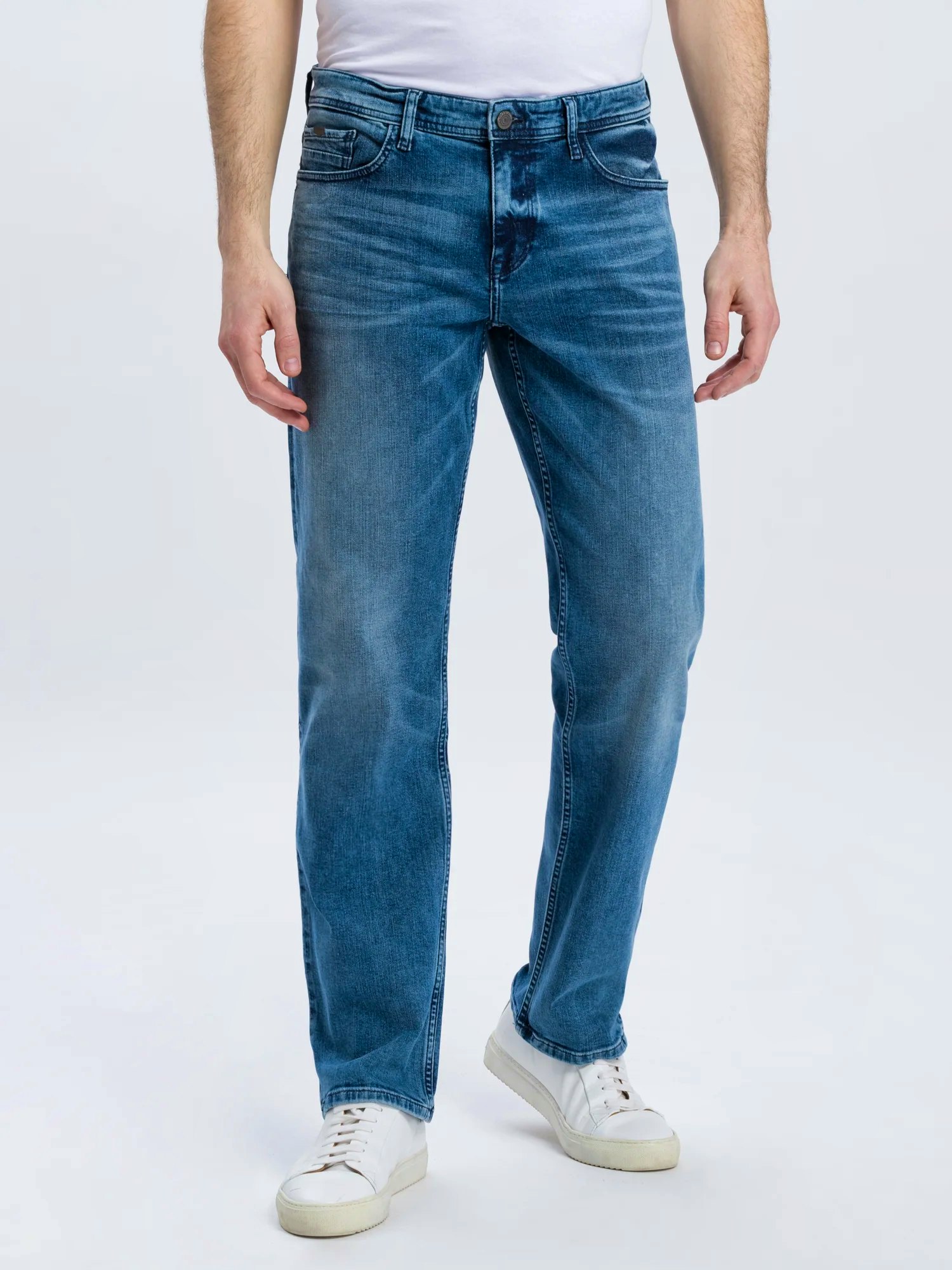 Cross Jeans Antonio Relaxed Fit mid blue used von Cross
