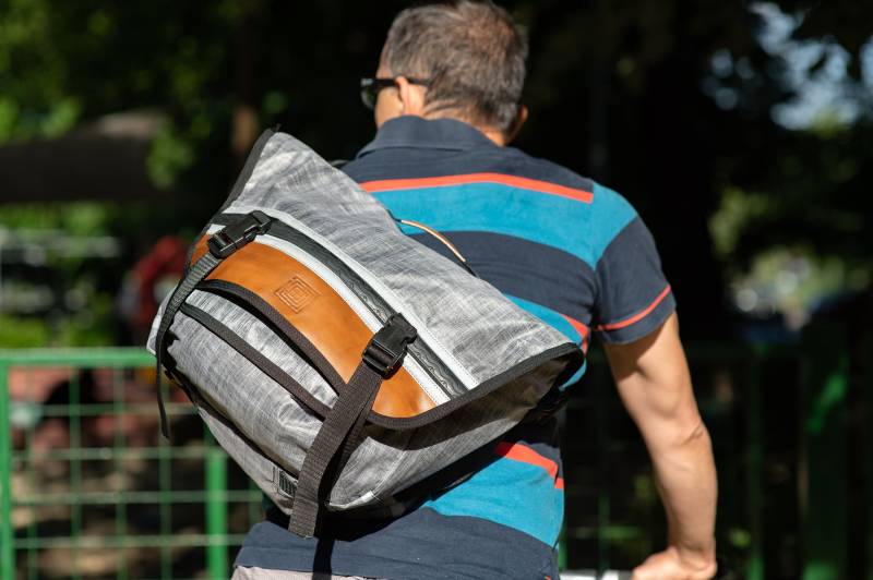 Wasserdichte X-Pac Fahrrad Umhängetasche Cordura Laptop Pendlertasche von Crosstownbags