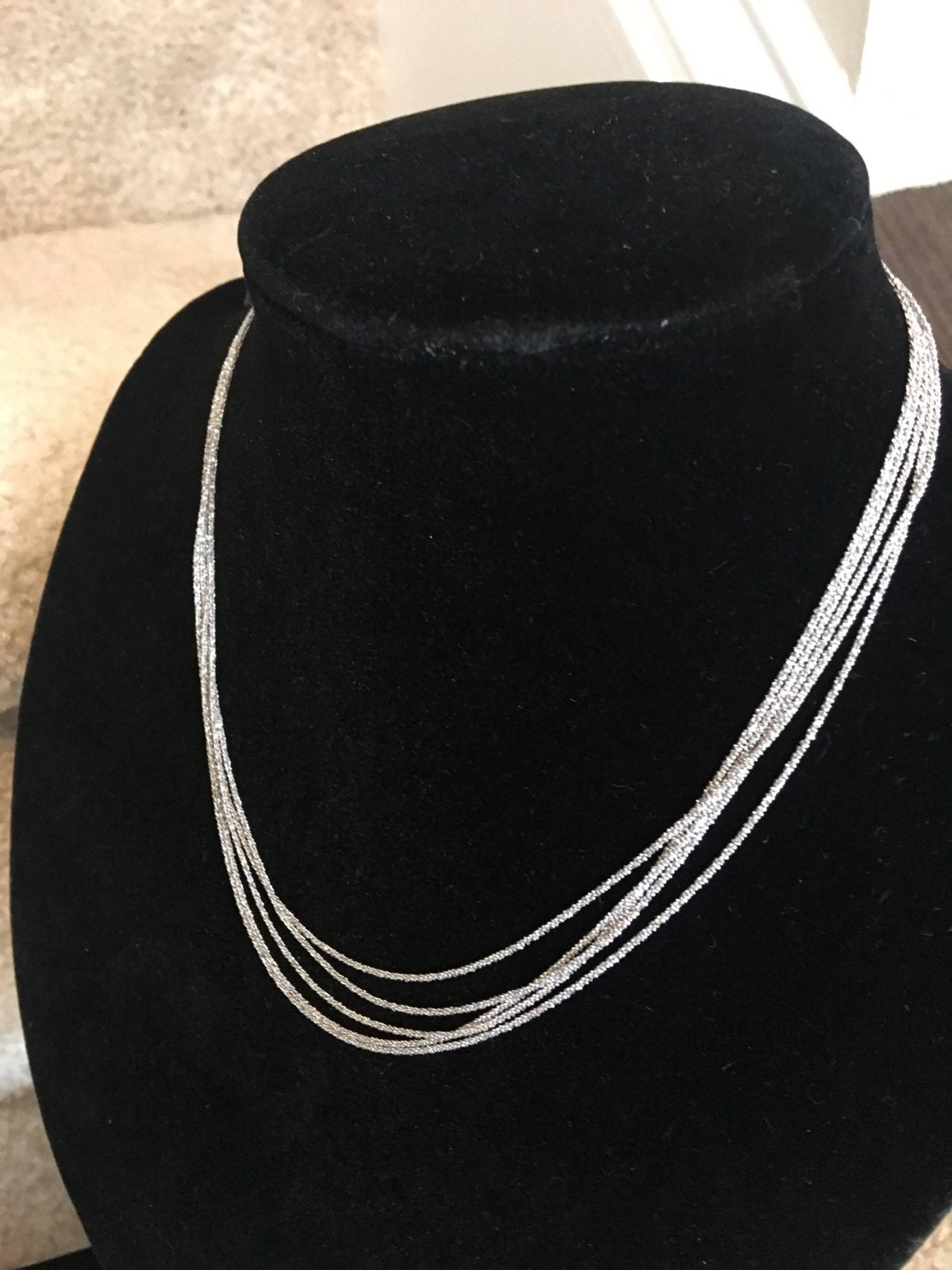 18K Weiß Vergoldete 925 Sterling Silber Halskette Super Glänzend Party Schmuck Overlay Style Made in Italy 18K Weiß Vergoldete 925 Sterling Silber Halskette Super Glänzend Party Schmuck Overlay Style Made in Italy von CrownAngelsInTheSky