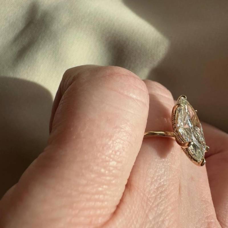 5Ct Marquise Cut Verlobungsring 14K Solidem Gold Solitär Ehering Jubiläumsring Versprechensring Ring Für Sie von CrowwnJewels