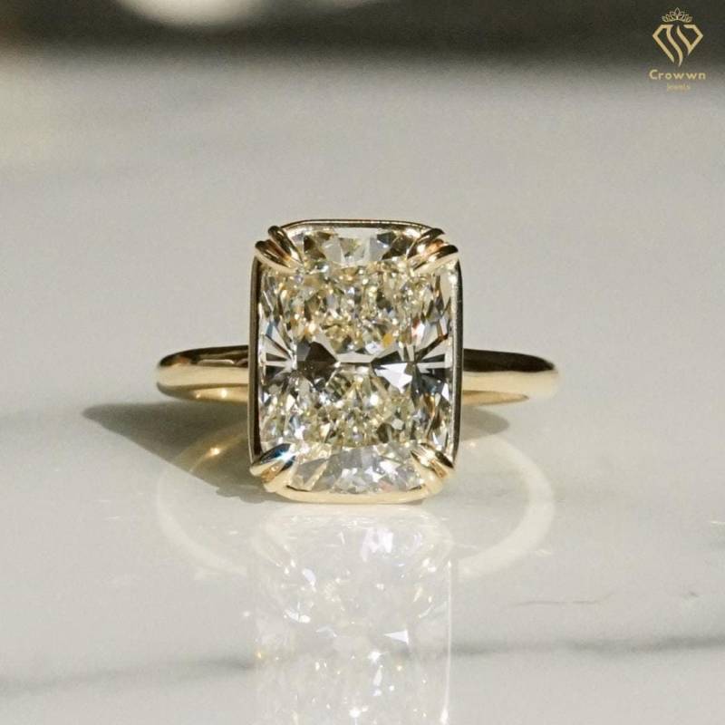 5Ct Radiant Cut Doppelte Zacken Set Moissanit Verlobungsring Ring Längliche Strahlende Für Sie Jubiläumsring Vorschlag von CrowwnJewels