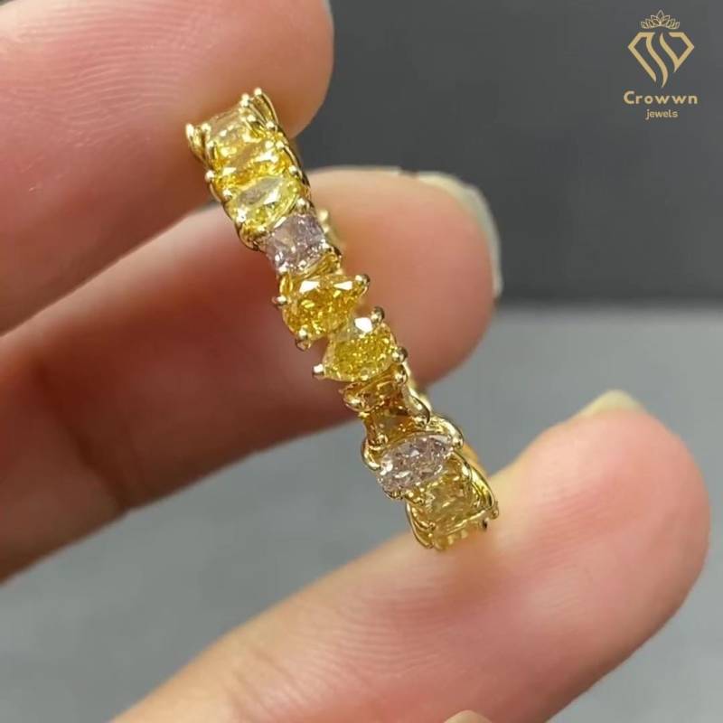 Multi Form Moissanite Wedding Band Mixed Cut Voll Eternity Phantasie Geformte Stapelbare Ringe, 14K Gold Braut Passende Für Sie von CrowwnJewels