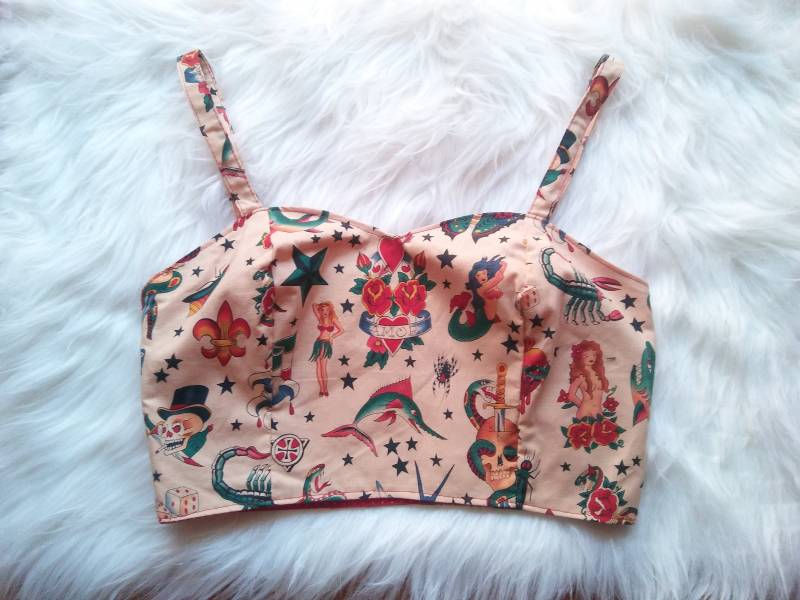 Tattoo Print Crop Top Bustier, Alexander Henry Fabric, Handgefertigt Und Auf Bestellung Gefertigt von CruelCandy