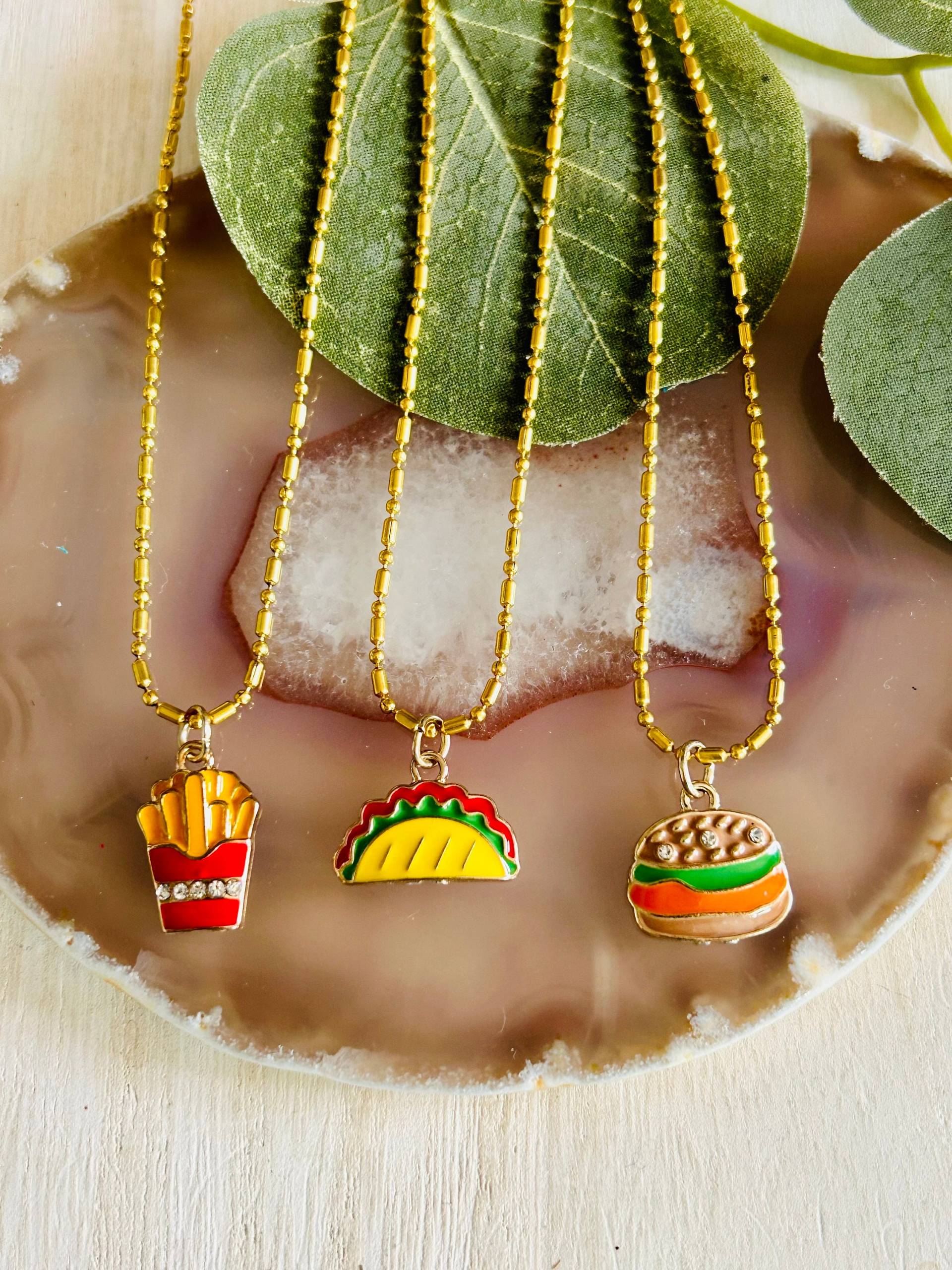 Kinder Pommes, Hamburger, Und Taco Halsketten, Gold Halskette von Crushedonjewelry