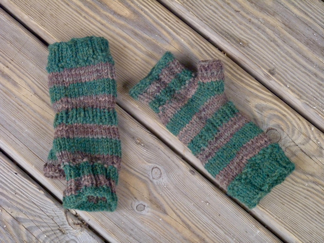 Weymouthskiefer Handgestrickte Fingerlose Handgelenk Warmer Handschuhe Weymouthskiefer Handgestrickte Fingerlose Handgelenk Warmer Handschuhe von Cryptozoozoo