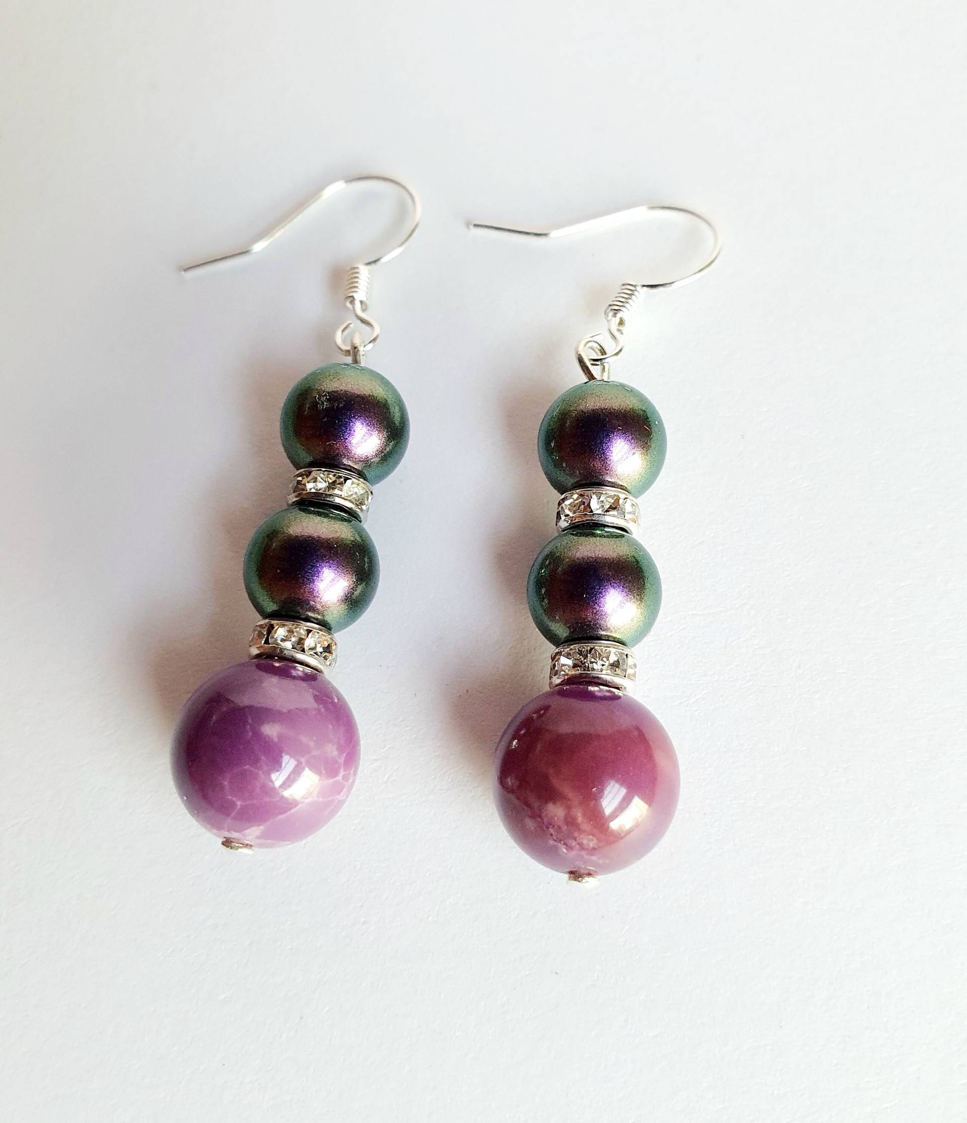Seltene Handgemachte Baumelnde Ohrringe Aus Phosphosiderit Und Swarovski-Perlen Silbernem Ohrdraht Seltene Handgemachte Baumelnde Ohrringe Aus Phosphosiderit Und Swarovski-Perlen Silbernem Ohrdraht von CrystalBijouxbyEmmie