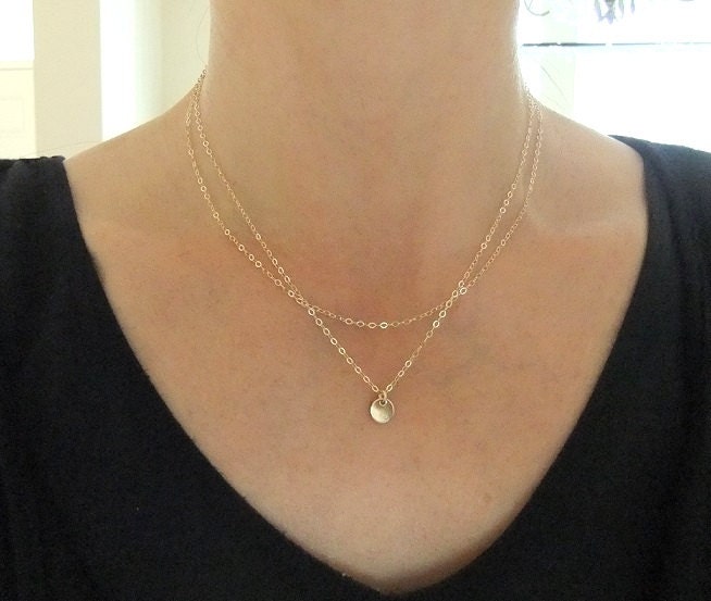 14K Gold Filled Tiny Disc Double Layered Halskette 14K Gold Filled Tiny Disc Double Layered Halskette von CrystalBlueJewels