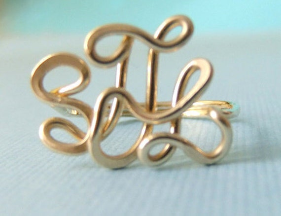 Monogramm Ring, Gold 14 K Gefüllt Personalisierte Handgefertigte Namensring, Verdrahtete Draht Ring Ersten Monogramm Ring, Gold 14 K Gefüllt Personalisierte Handgefertigte Namensring, Verdrahtete Draht Ring Ersten von CrystalBlueJewels