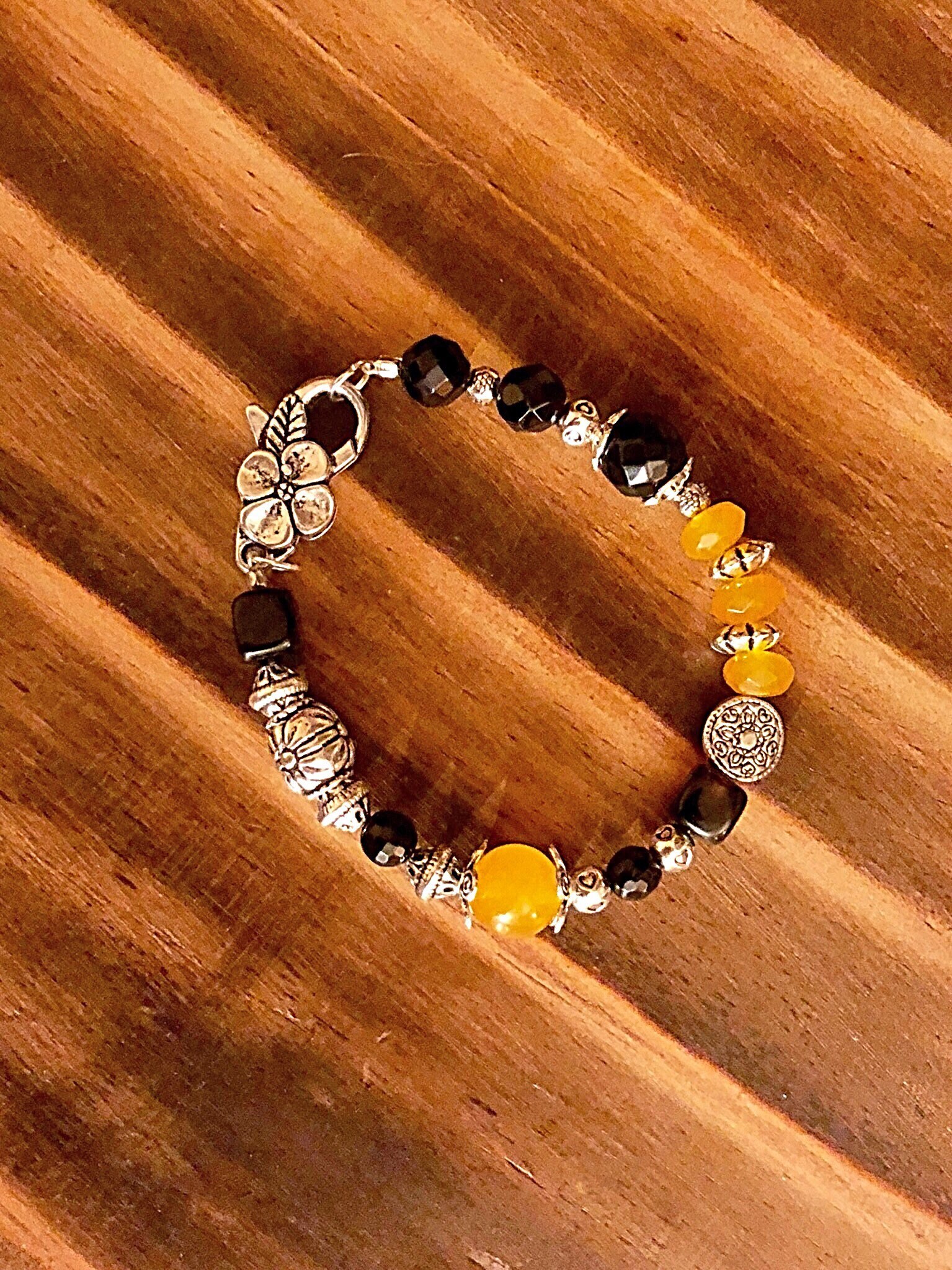 Gelbe Jade & Onyx Armband Gelbe Jade & Onyx Armband von CrystalClearJewelArt