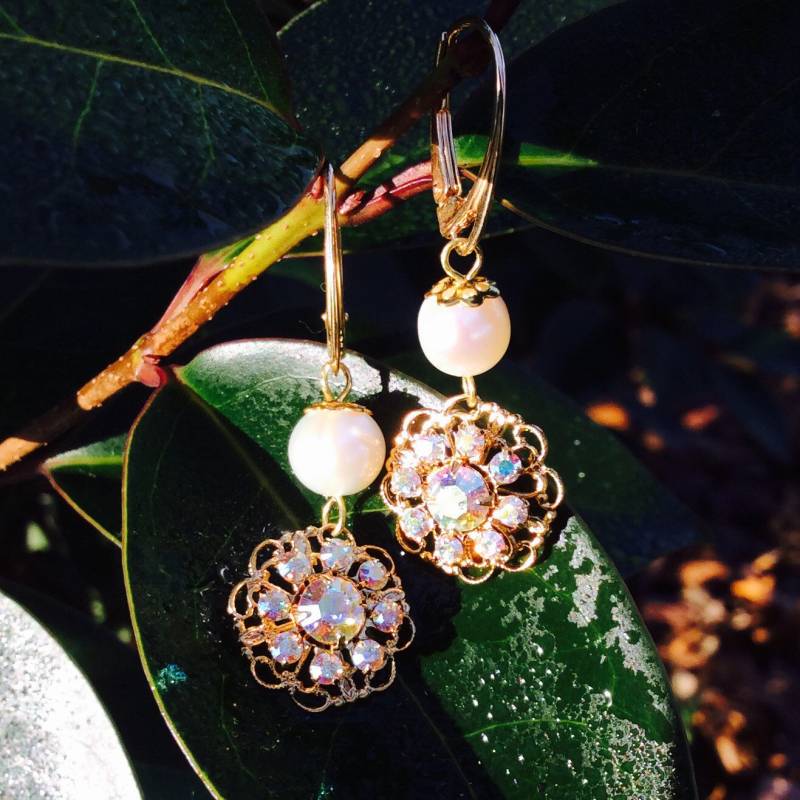 Swarovski Ohrringe Mit Natürlichen Perle Und Sterling Silber Vergoldet von CrystalDreamByDaiva