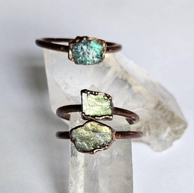 Roher Labradorit Benutzerdefinierter Ring, Elektrogeformter Kupferring, Rohsteinring, Boho Ring Roher Labradorit Benutzerdefinierter Ring, Elektrogeformter Kupferring, Rohsteinring, Boho Ring von CrystalDreamerCo