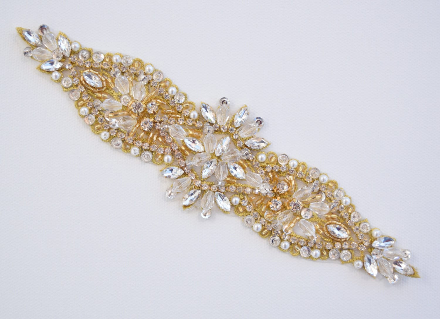 Gold Kristall Strass Applikation-Großhandel Braut Trim-Perle Und Applikation-Kristall Applikation-Hochzeit Applikation-Gold Applikation-Tr85 von CrystalTrimming