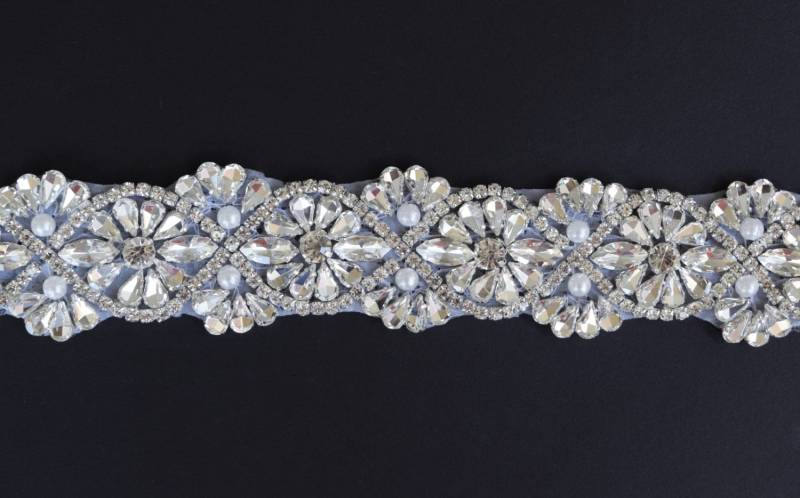 Kristall Strassapplikationen Schüttgut Und Halbe Yard- Strass Braut Applikationen - [Tr44] von CrystalTrimming